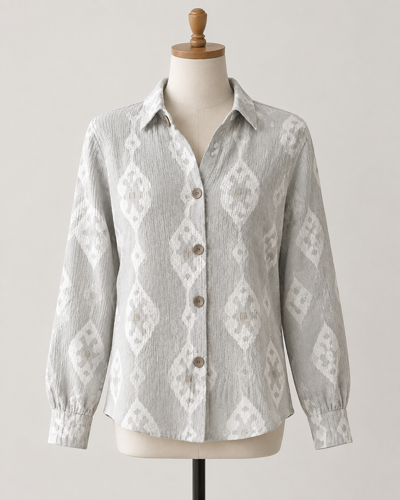 Graue Damenbluse mit Rautenmuster