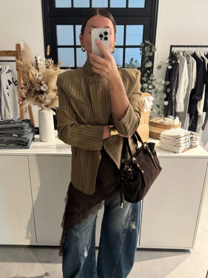 Gestreifter Blazer mit lockerem Schnitt