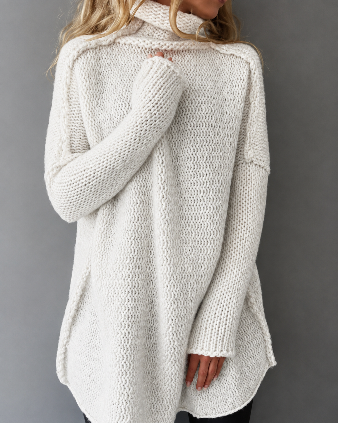 Gemütlicher langer Damenstrickpullover | Weiß