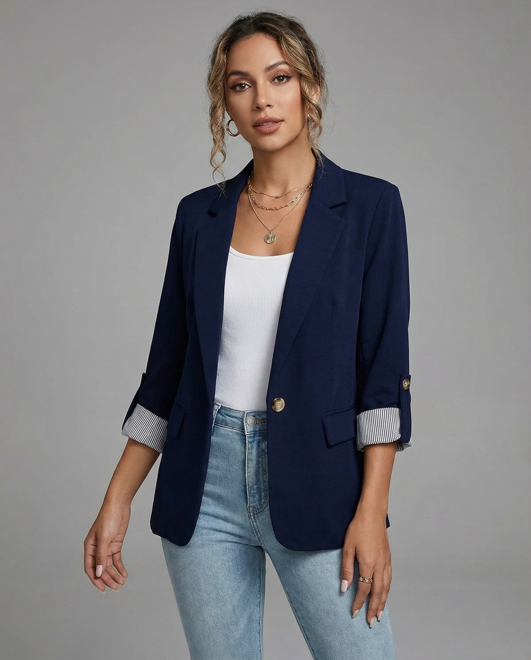 Eleganter figurbetonter Blazer für Tag und Abend
