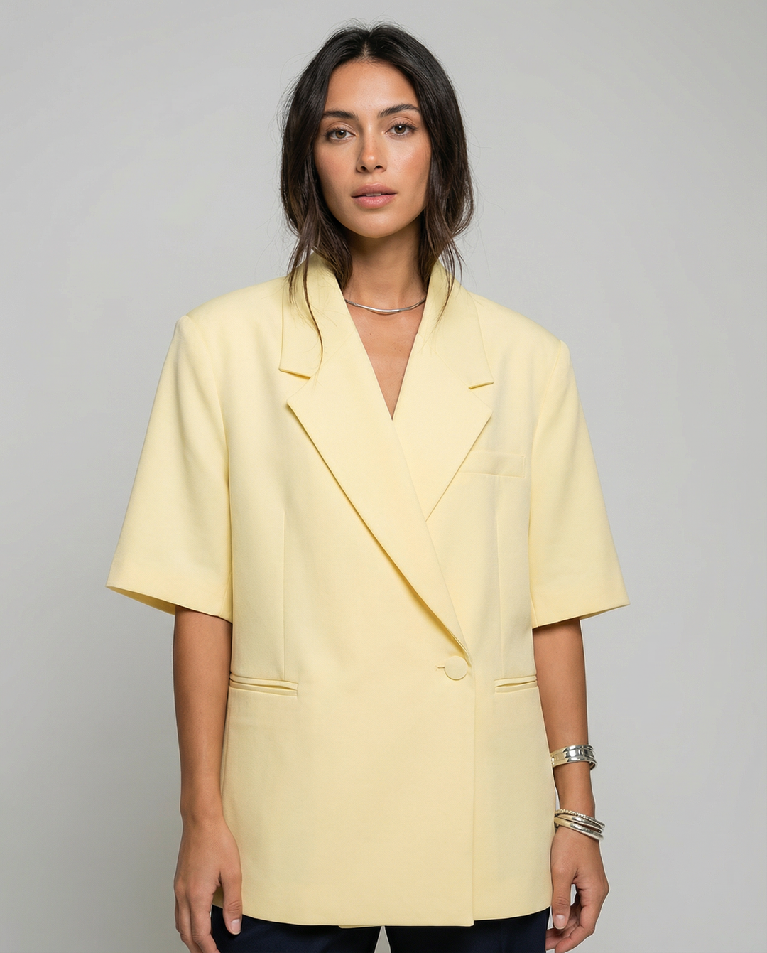 Eleganter Oversize-Blazer für den Sommer