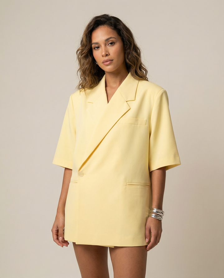 Eleganter Oversize-Blazer für den Sommer