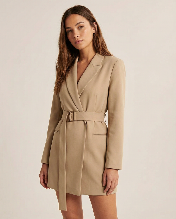 Eleganter weisser Blazer