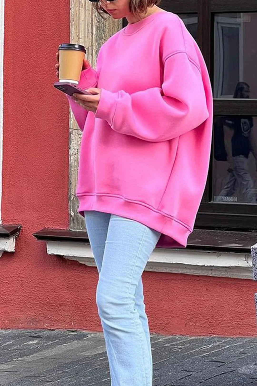 "Damen Oversized Sweatshirt mit Rundhalsausschnitt" could be rewritten as "Oversized Damen Sweatshirt mit Rundhalsausschnitt".