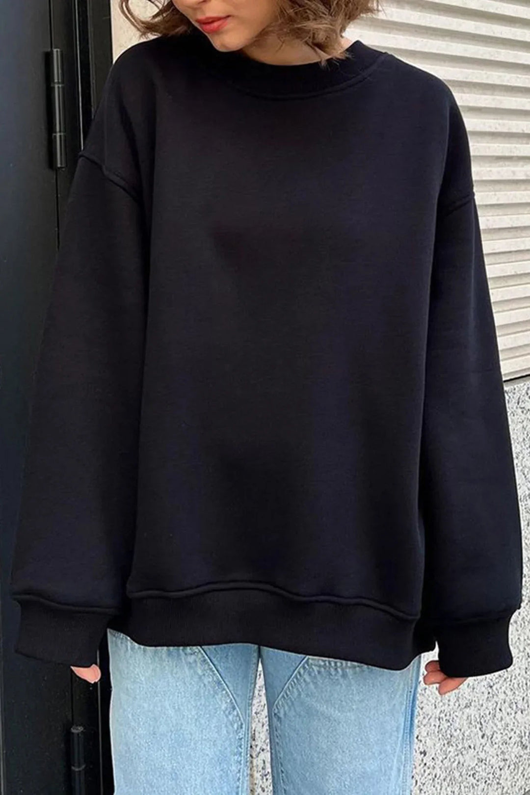 "Damen Oversized Sweatshirt mit Rundhalsausschnitt" could be rewritten as "Oversized Damen Sweatshirt mit Rundhalsausschnitt".