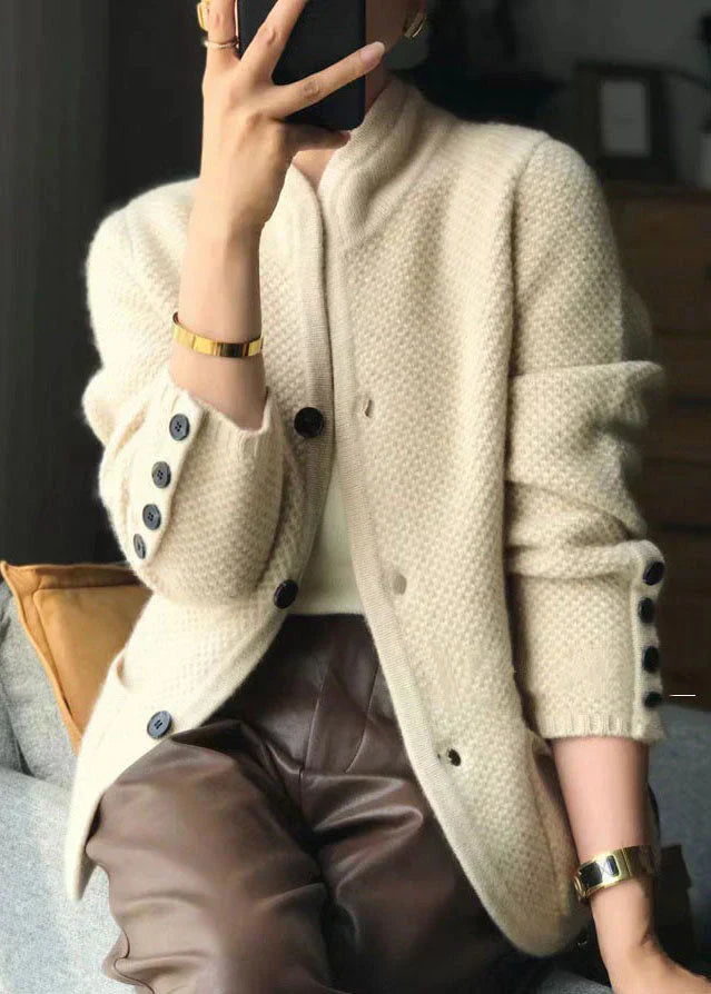 Sanfter Strick-Pullover mit offenem Frontdesign