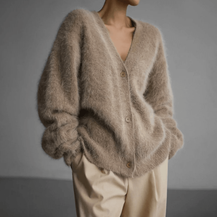 Flauschiger Damen-Cardigan mit V-Ausschnitt