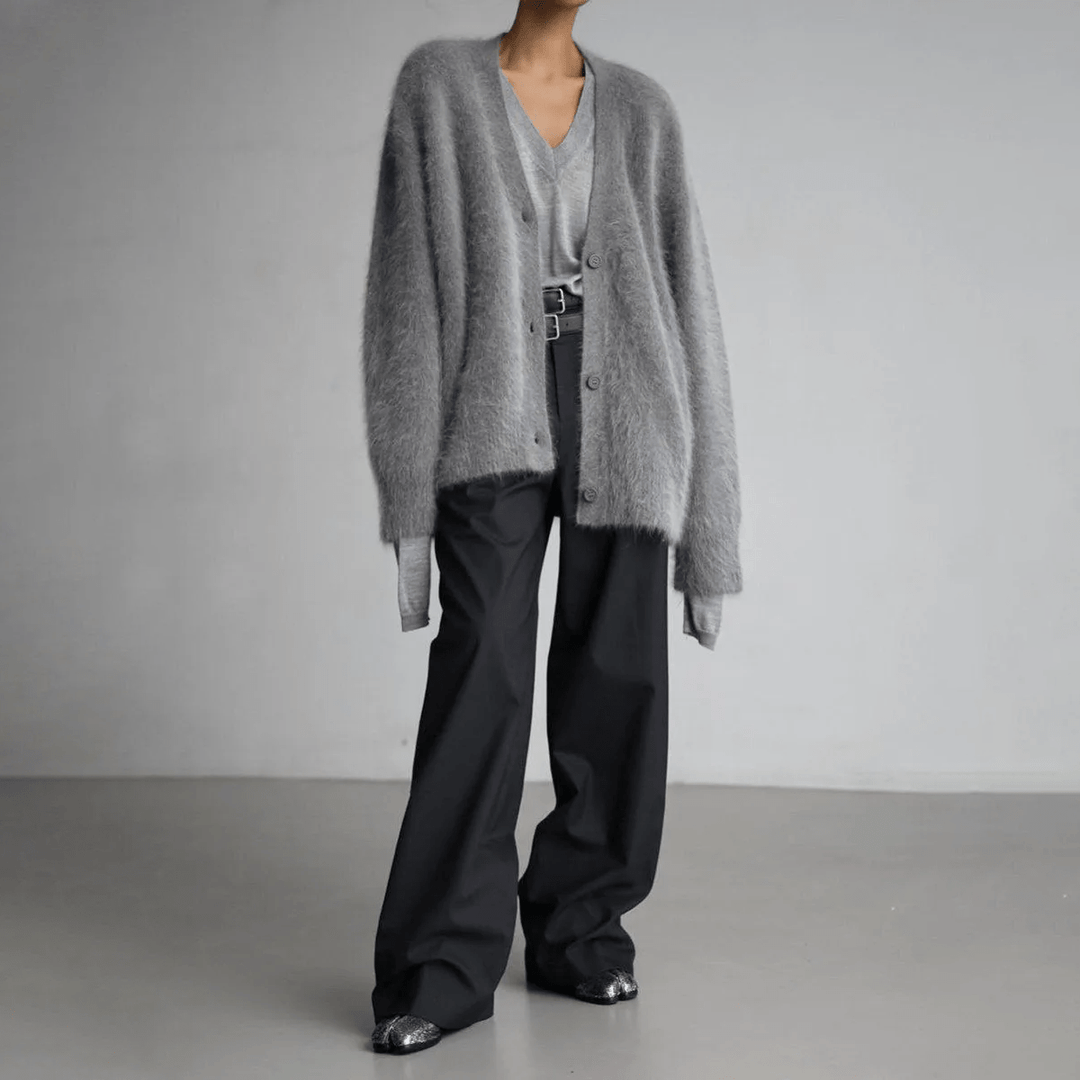 Flauschiger Damen-Cardigan mit V-Ausschnitt