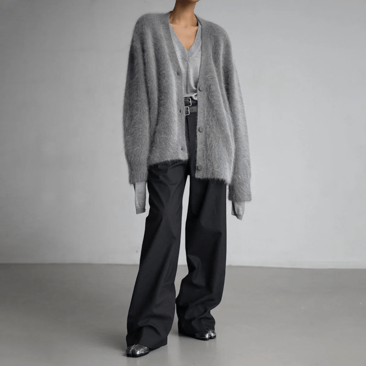 Flauschiger Damen-Cardigan mit V-Ausschnitt