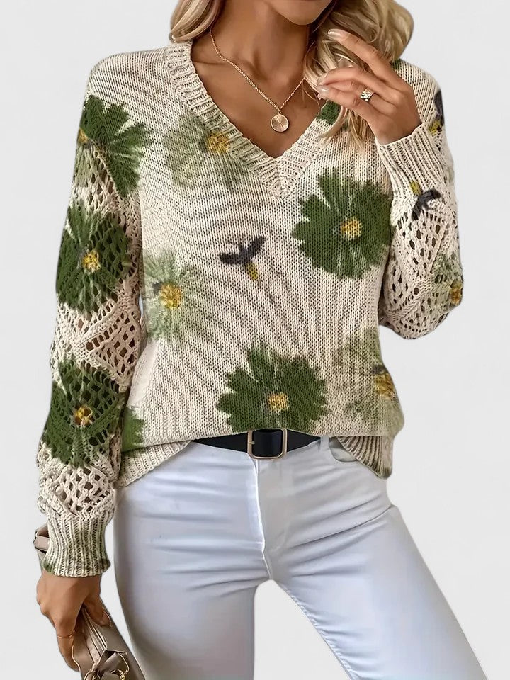 Leichter Pullover mit floralem Muster