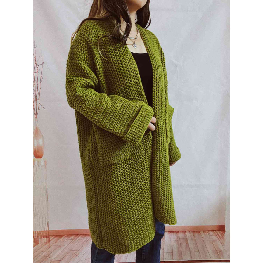 Grob gestrickte Damen-Strickjacke mit offener Front