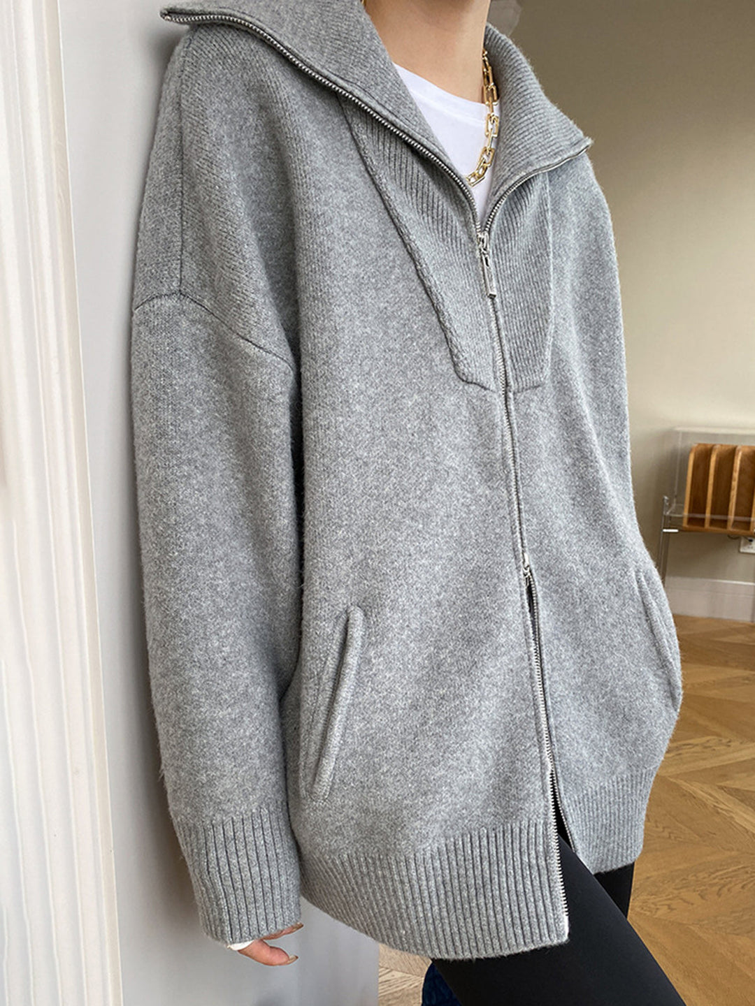 Weit geschnittener Strick-Cardigan mit Reissverschluss