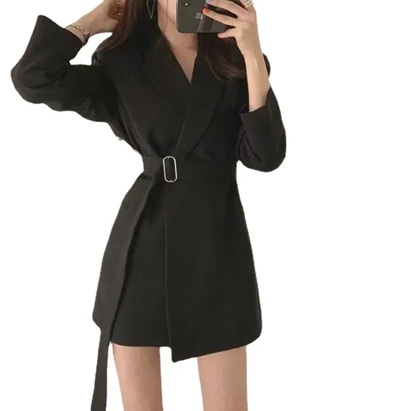 Eleganter weisser Blazer
