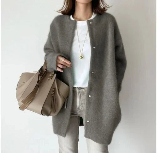 Bequeme Strickjacke für Damen