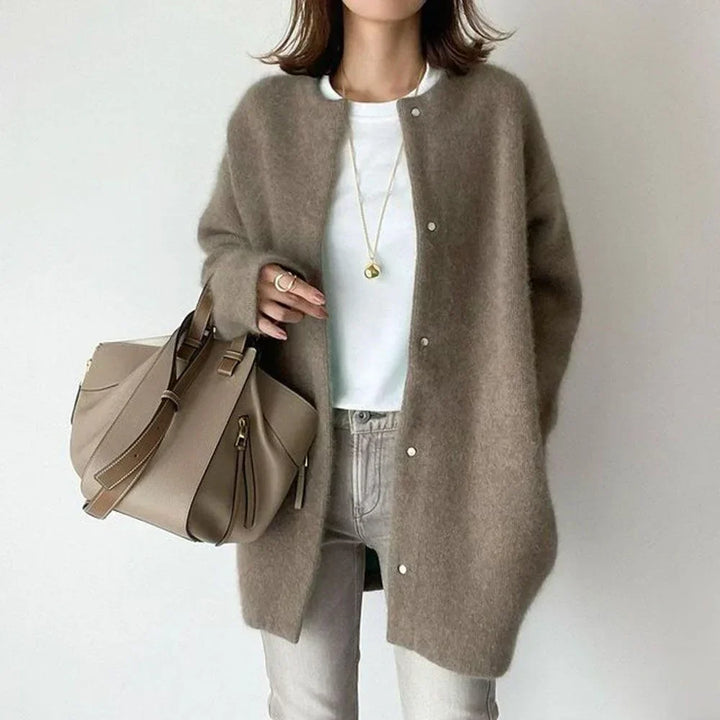 Bequeme Strickjacke für Damen