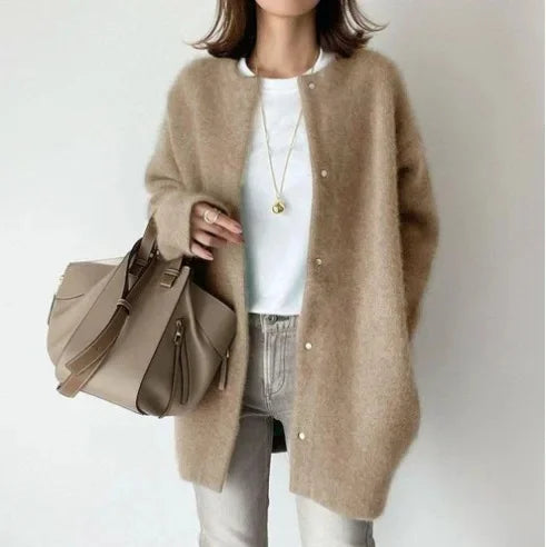 Bequeme Strickjacke für Damen