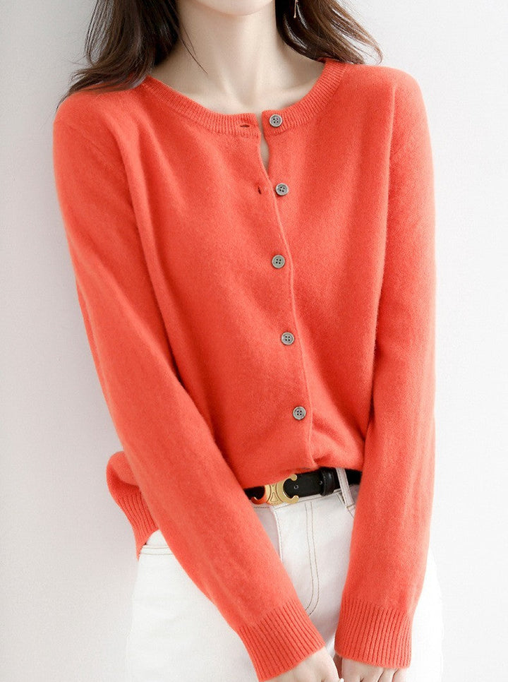 Weiche Strickjacke mit Knöpfen