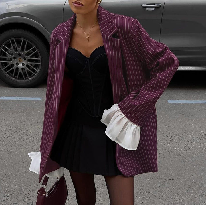 Eleganter gestreifter Blazer mit Revers